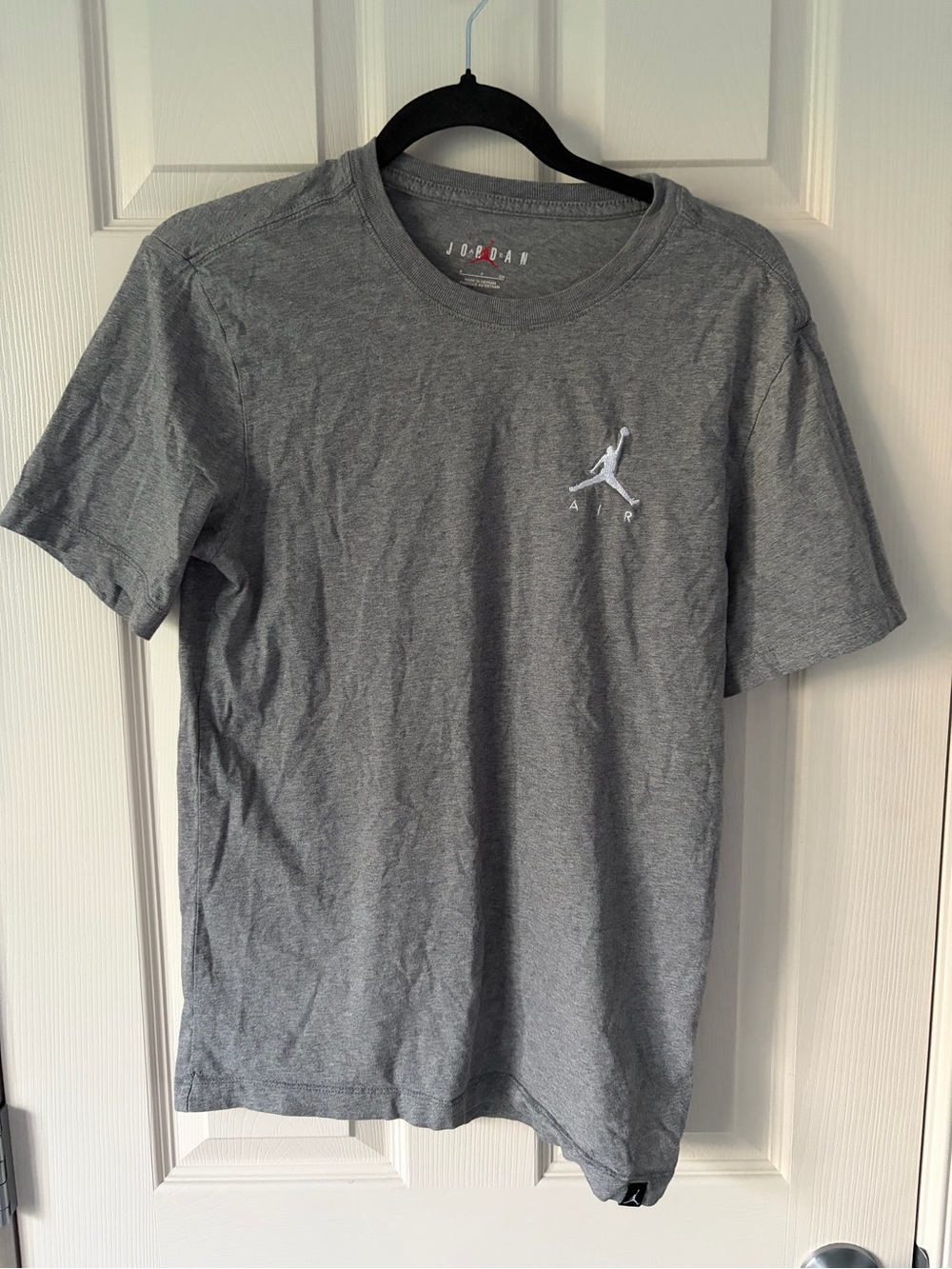 💛 JORDAN - Small Grey Tee - T-shirt